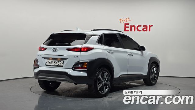 Hyundai Kona из Кореи Encar