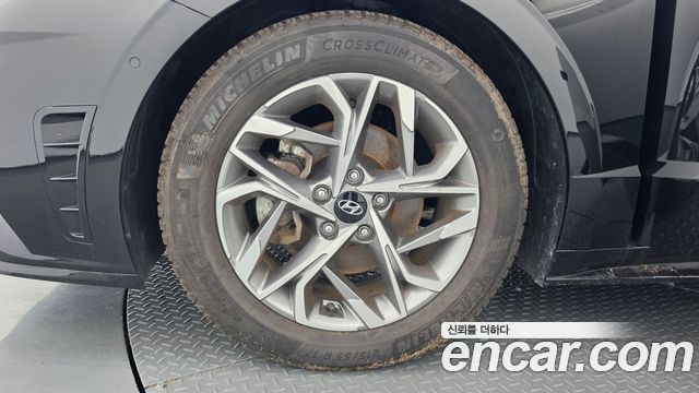 Hyundai Sonata 2.0 Premium Plus — пробег 128 090 км — фото 5 из 5