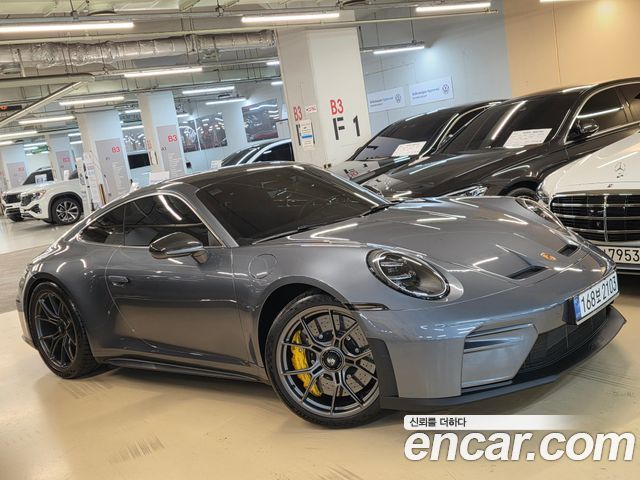 Porsche 911 GT3 Touring — пробег 2 317 км — фото 1 из 5