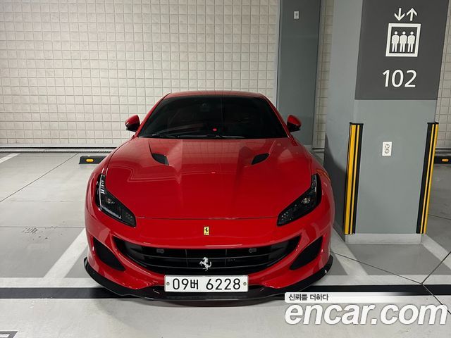 Ferrari Portofino 3.9 V8 — пробег 24 500 км — фото 1 из 4