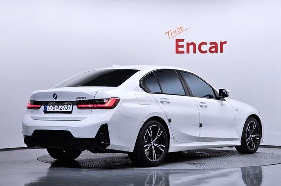 BMW 3-Series 320i M Sport — пробег 16 466 км — фото 2 из 5