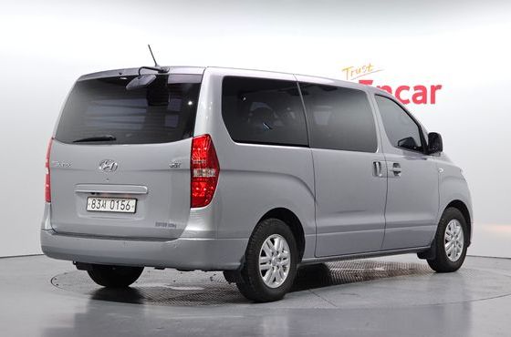 Hyundai Starex Van 3-Seater Smart — пробег 81 153 км — фото 2 из 5