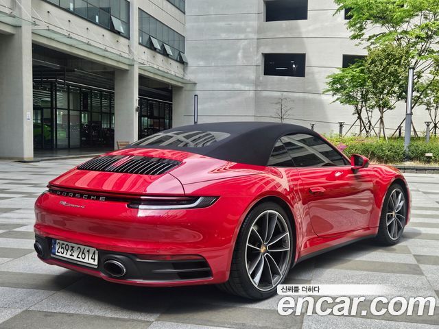 Porsche 911 Carrera 4 Cabriolet — пробег 22 000 км — фото 4 из 5