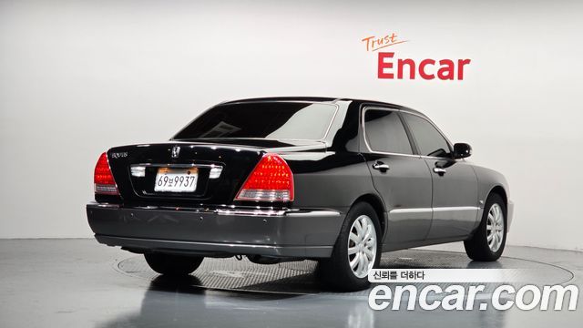 Hyundai Equus из Кореи Encar