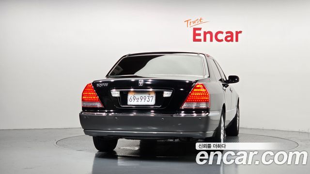 Hyundai Equus из Кореи Encar