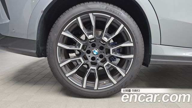 BMW X6 xDrive40i M Sport — пробег 8 435 км — фото 5 из 5