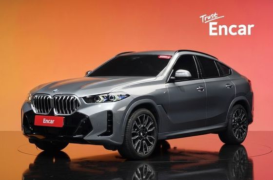 BMW X6 xDrive40i M Sport — пробег 8 435 км — фото 1 из 5
