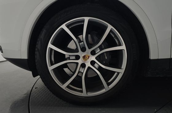 Porsche Cayenne 3.0 PLATINUM EDITION — пробег 36 118 км — фото 5 из 5