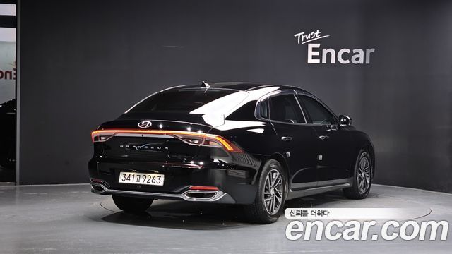 Hyundai Grandeur из Кореи Encar
