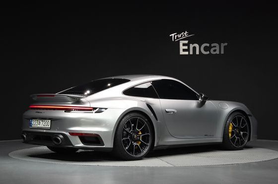 Porsche 911 Turbo S — пробег 11 878 км — фото 2 из 5