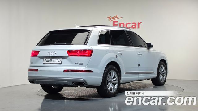 Audi Q7 из Кореи Encar