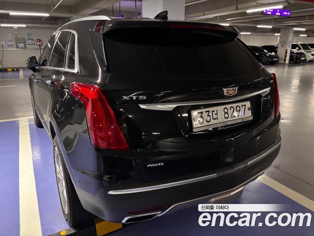 Cadillac XT5 3.6 Platinum — пробег 107 000 км — фото 4 из 5