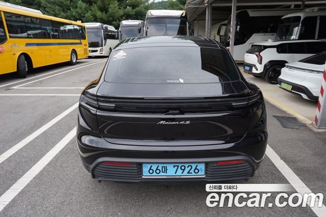Porsche Macan из Кореи Encar