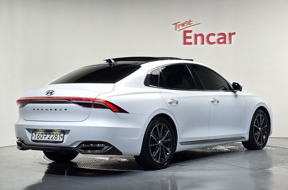 Hyundai Grandeur 3.0 LPi Exclusive — пробег 58 688 км — фото 2 из 5