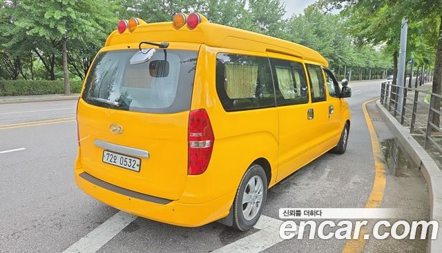 Hyundai Starex School Bus — пробег 280 000 км — фото 4 из 5