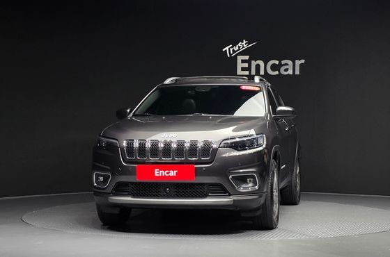 Jeep Cherokee 2.4 Limited AWD — пробег 46 702 км — фото 3 из 5