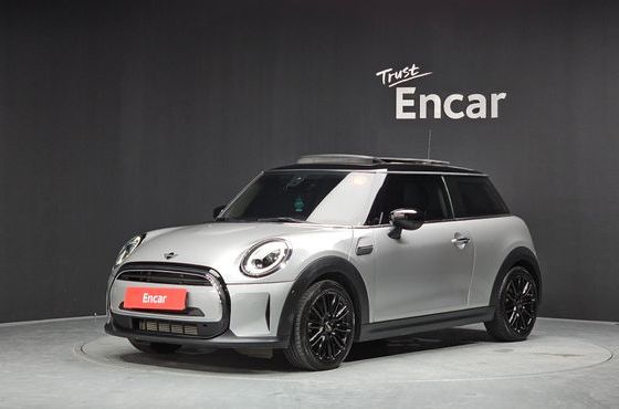 Mini Cooper 클래식 플러스 3rd — пробег 26 987 км — фото 1 из 5