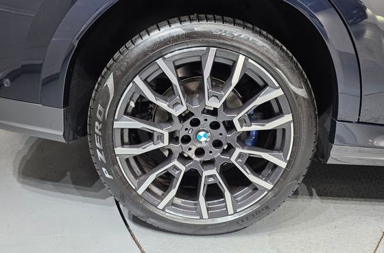 BMW X6 xDrive40i M Sport — пробег 8 120 км — фото 5 из 5
