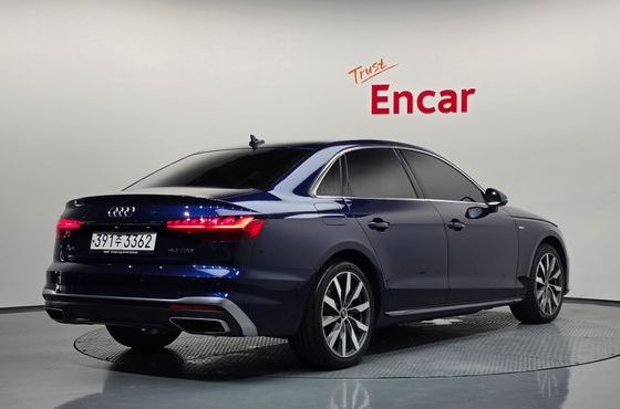 Audi A4 40 TFSI Premium — пробег 66 561 км — фото 2 из 5