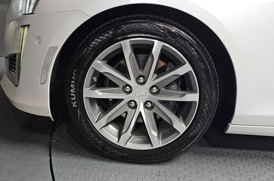Cadillac CTS 2.0 Premium — пробег 62 479 км — фото 5 из 5