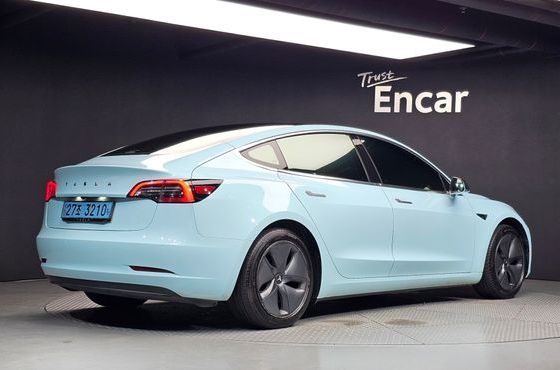 Tesla Model 3 Standard Range Plue RWD — пробег 143 148 км — фото 2 из 5
