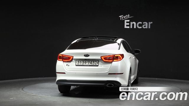 Kia K5 из Кореи Encar