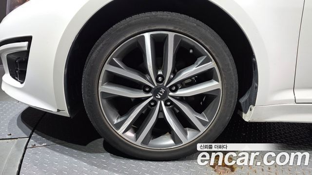 Kia K5 из Кореи Encar