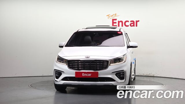 Kia Carnival из Кореи Encar