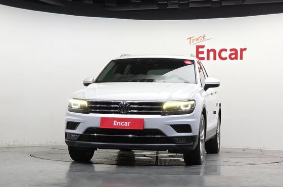 Volkswagen Tiguan 2.0 TDI 4Motion Prestige — пробег 56 992 км — фото 3 из 5