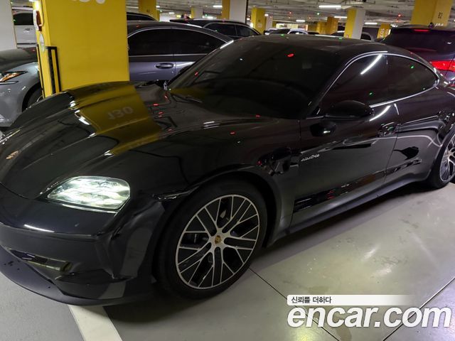 Porsche Taycan Base — пробег 28 000 км — фото 4 из 5