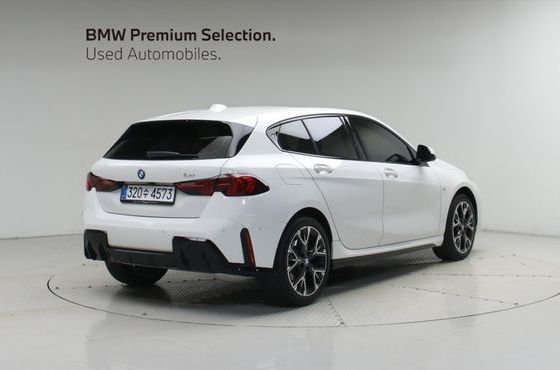 BMW 1-Series 120 M Sport — пробег 5 970 км — фото 4 из 5