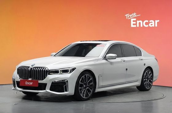 BMW 7-Series 740i M Sport — пробег 101 269 км — фото 1 из 5