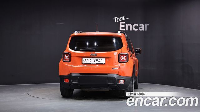 Jeep Renegade 2.4 Longitude — пробег 119 664 км — фото 4 из 5