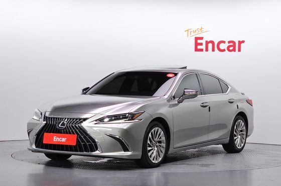 Lexus ES Executive — пробег 66 769 км — фото 1 из 5