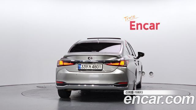 Lexus ES из Кореи Encar