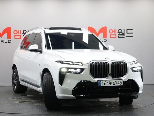 BMW X7 xDrive 40i M Sport 6STR — пробег 33 697 км — фото 2 из 5