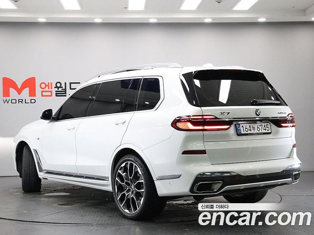 BMW X7 xDrive 40i M Sport 6STR — пробег 33 697 км — фото 4 из 5