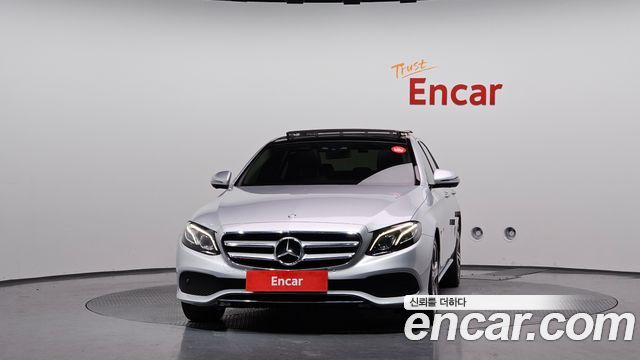 Mercedes-Benz E-Class из Кореи Encar