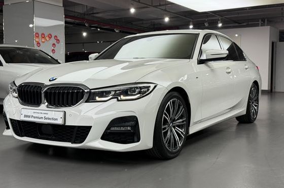 BMW 3-Series 320i M Sport — пробег 98 929 км — фото 1 из 5
