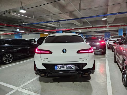 BMW X4 xDrive20i M Sports Pro — пробег 40 519 км — фото 4 из 5