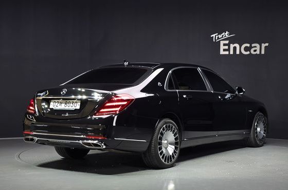 Mercedes-Benz S-Class Maybach S560 4MATIC — пробег 83 981 км — фото 2 из 5