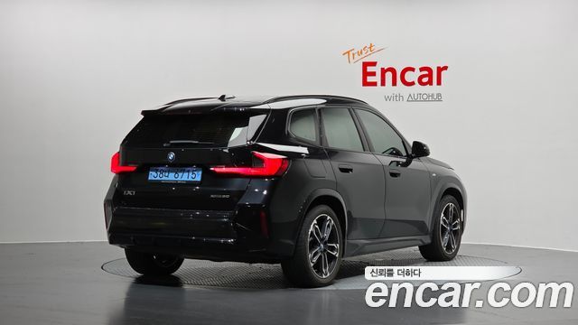 BMW iX1 из Кореи Encar