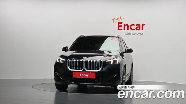 BMW iX1 из Кореи Encar