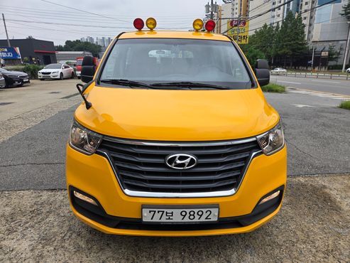 Hyundai Starex School Bus — пробег 72 327 км — фото 1 из 5