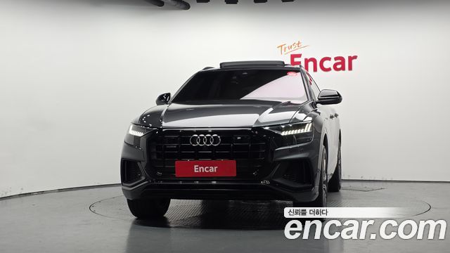 Audi Q8 55 TFSI Quattro Premium — пробег 92 929 км — фото 3 из 5