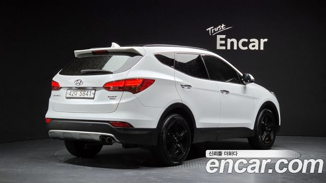 Hyundai Santafe Diesel(e-VGT) 2.0 4WD Exclusive Special — пробег 180 567 км — фото 2 из 5