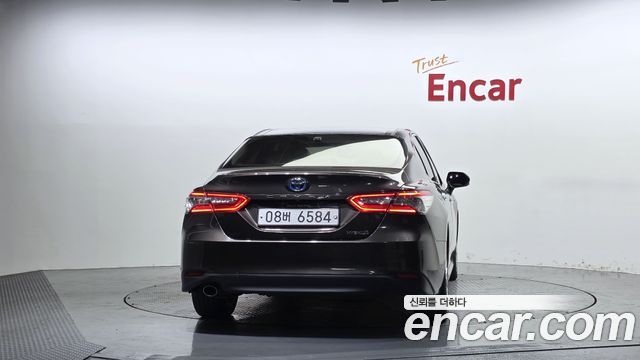 Toyota Camry из Кореи Encar
