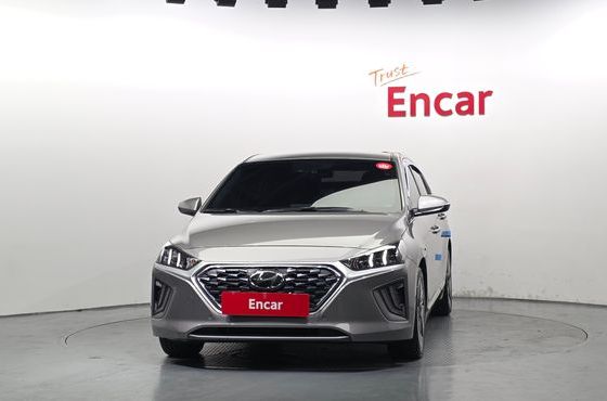 Hyundai Ioniq 1.6 HEV Q — пробег 186 013 км — фото 3 из 5