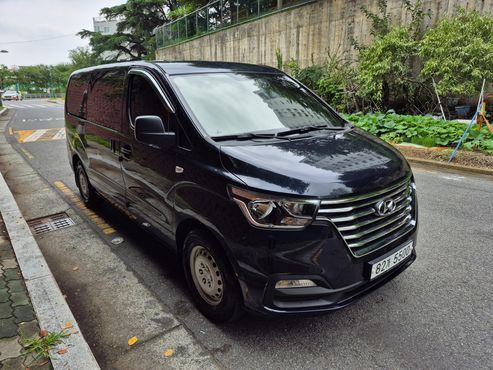 Hyundai Starex Van 3-Seater Style — пробег 138 200 км — фото 3 из 5