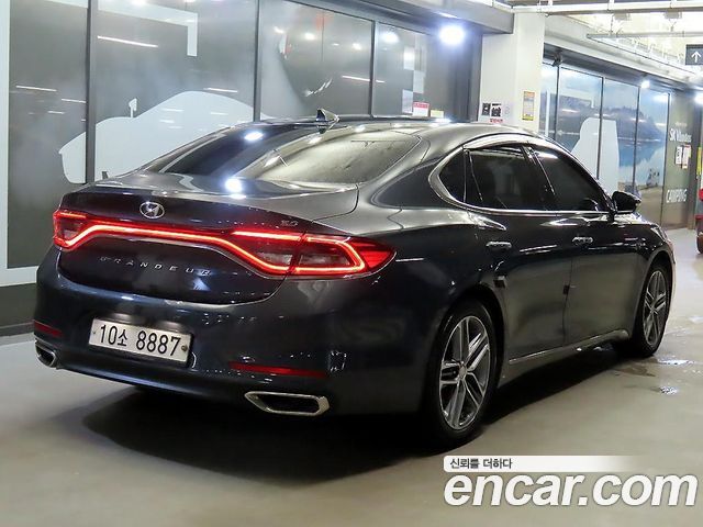 Hyundai Grandeur из Кореи Encar